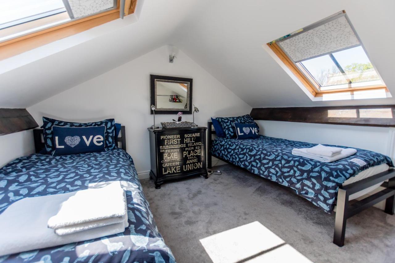 48 Fairfax Street Villa - York — Photos 1